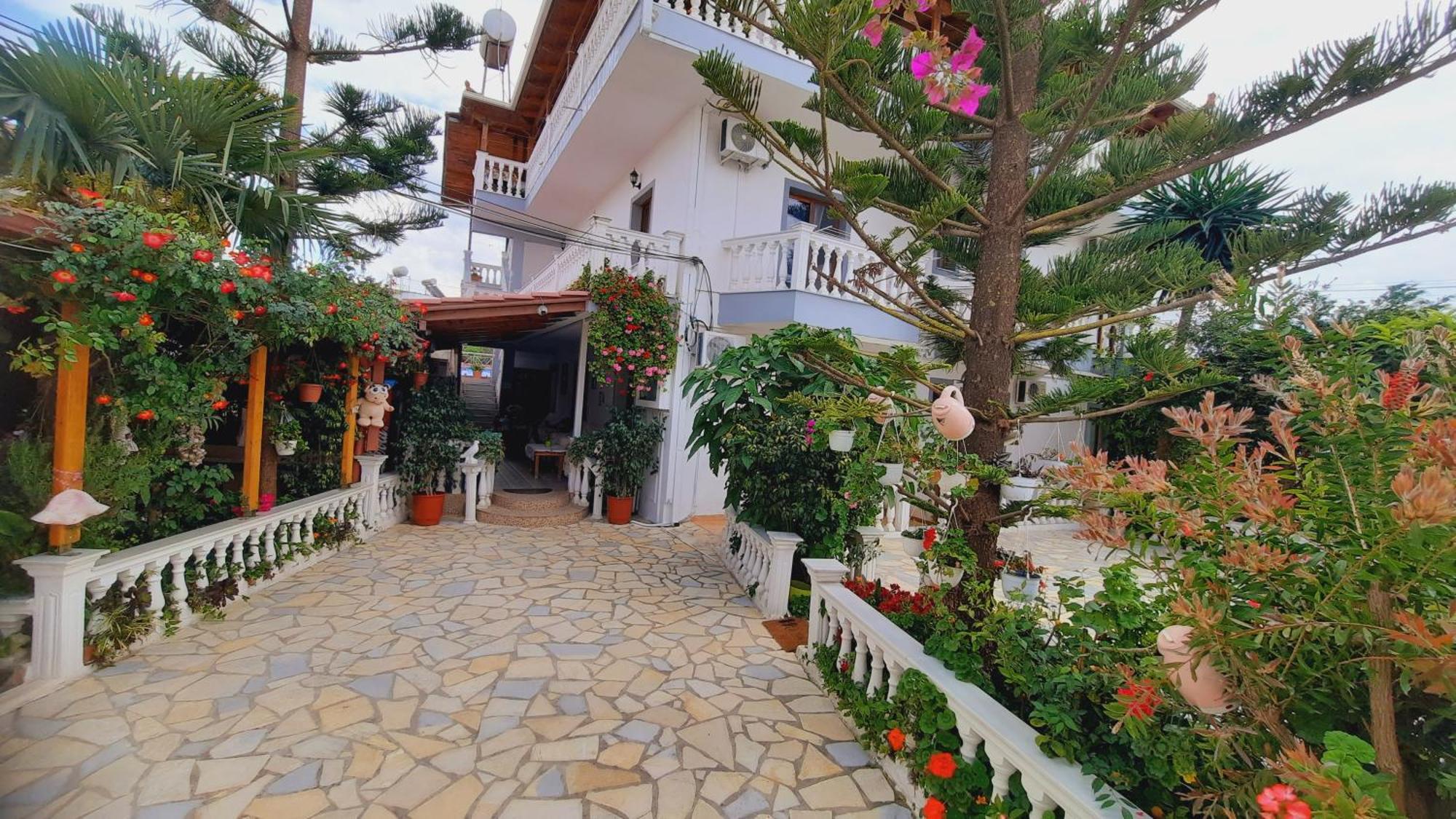 Garden Villa Veli Ksamil Exterior photo