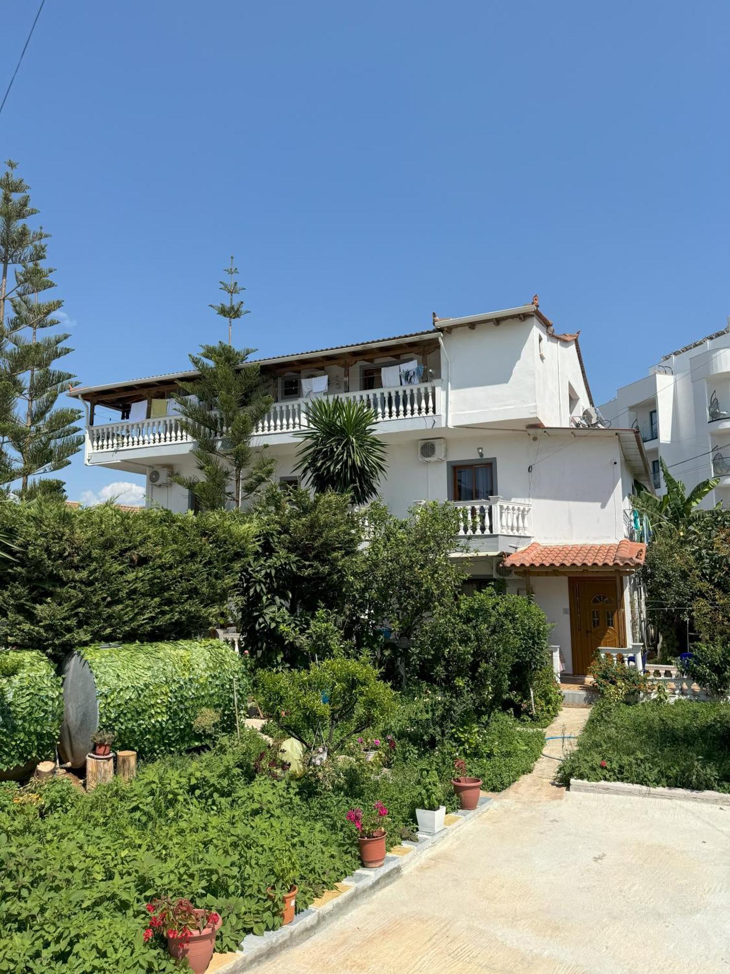 Garden Villa Veli Ksamil Exterior photo